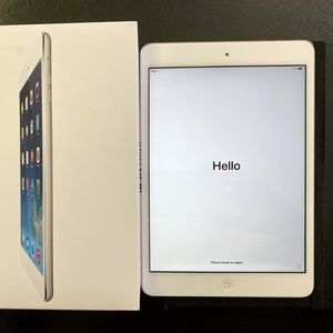 Apple iPad mini 2 Retina 16GB (Wi-Fi) 7.9in - Silver
